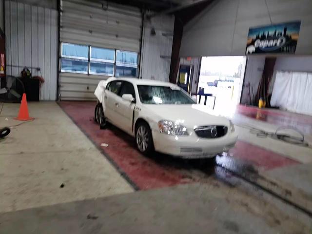 2008 Buick Lucerne - Image 11