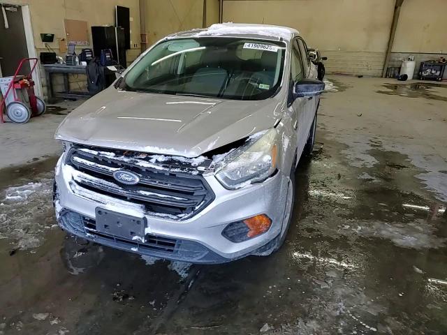 2017 Ford Escape - Image 10