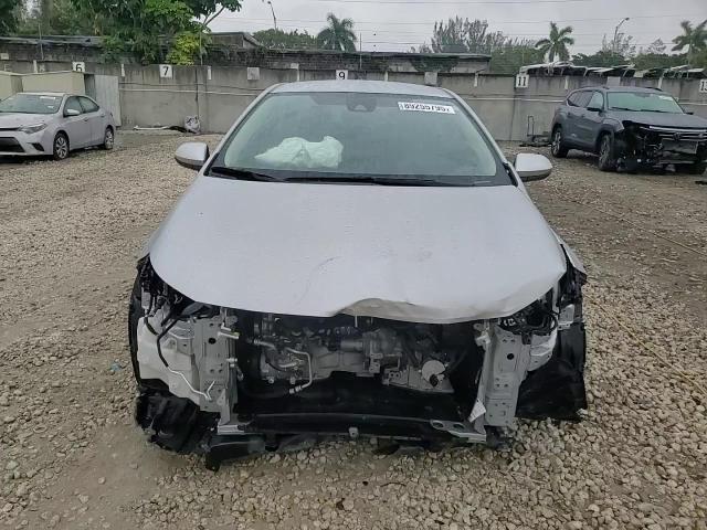 2022 Toyota Corolla - Image 14