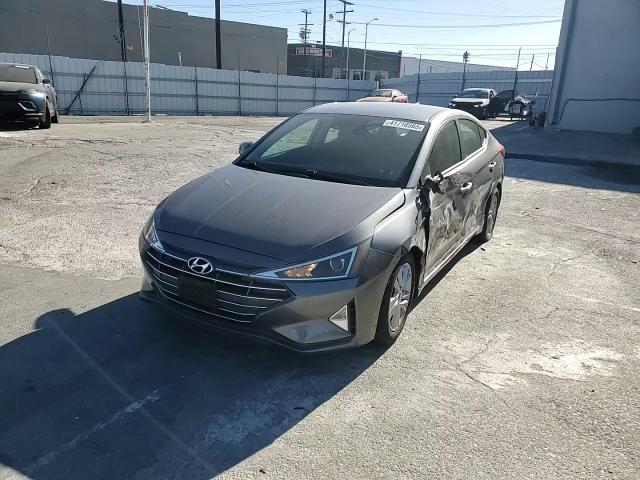 2019 Hyundai Elantra - Image 11