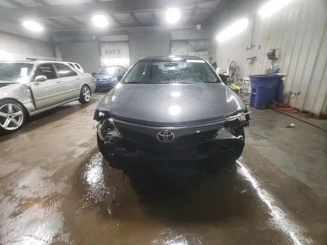 2012 Toyota Camry - Image 13