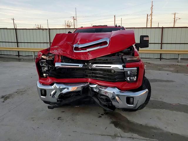 2024 Chevrolet Silverado - Image 13
