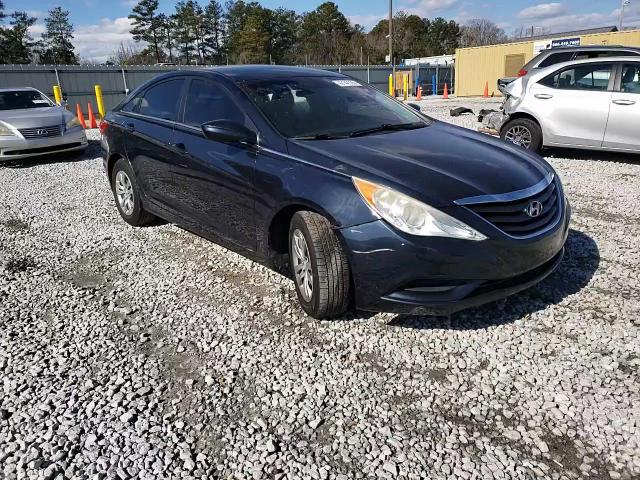 2013 Hyundai Sonata - Image 13