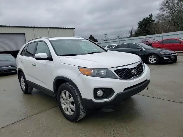 2013 Kia Sorento - Image 10