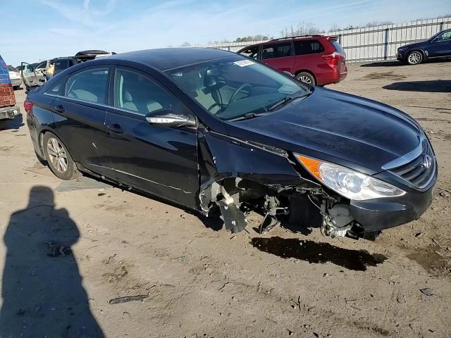 2014 Hyundai Sonata - Image 10
