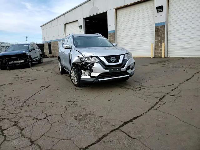 2019 Nissan Rogue - Image 13