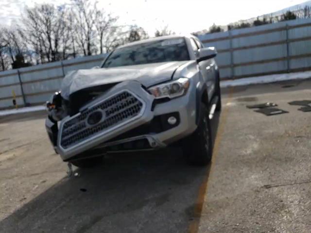 2017 Toyota Tacoma - Image 11