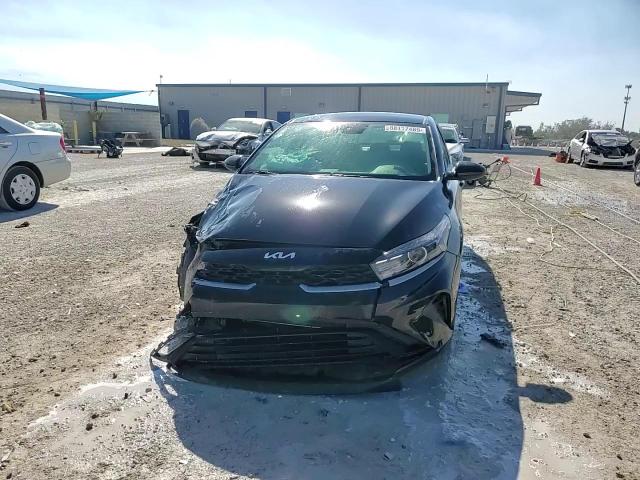 2024 Kia Forte - Image 13