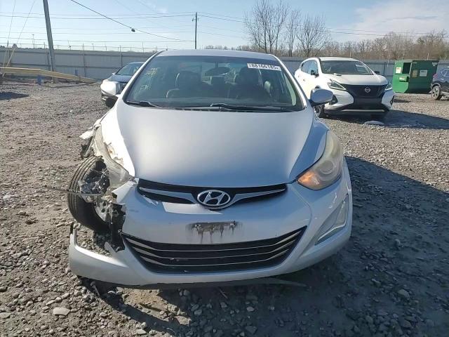 2014 Hyundai Elantra - Image 11