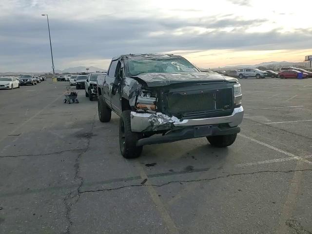 2016 Chevrolet Silverado - Image 11