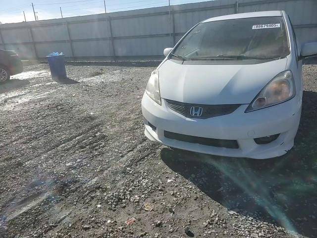 2009 Honda Fit - Image 11