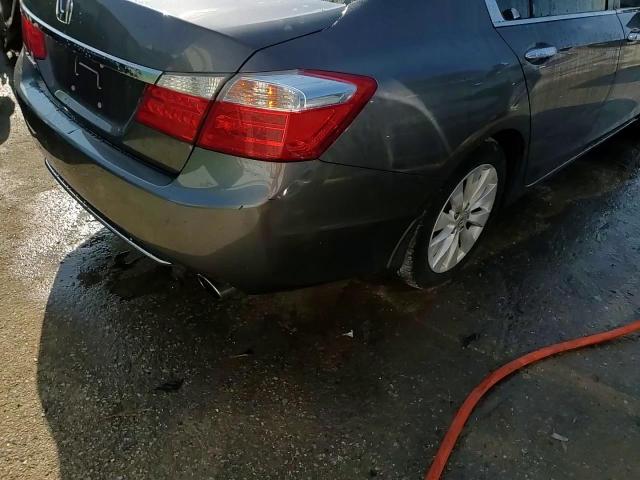 2014 Honda Accord - Image 13