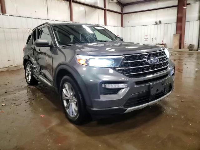 2020 Ford Explorer - Image 14