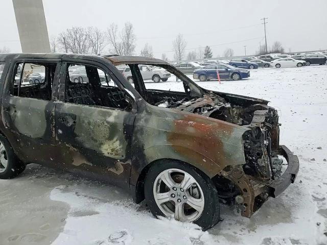 2015 Honda Pilot - Image 13