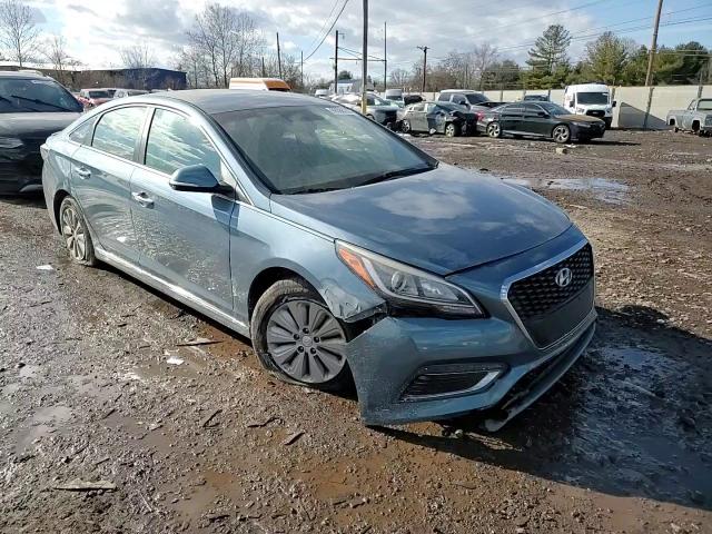 2016 Hyundai Sonata - Image 10