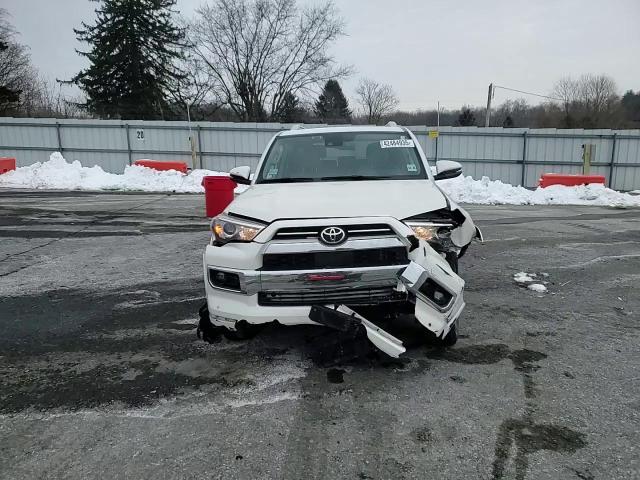 2021 Toyota 4Runner - Image 11