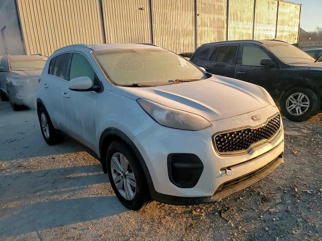 2017 Kia Sportage - Image 12
