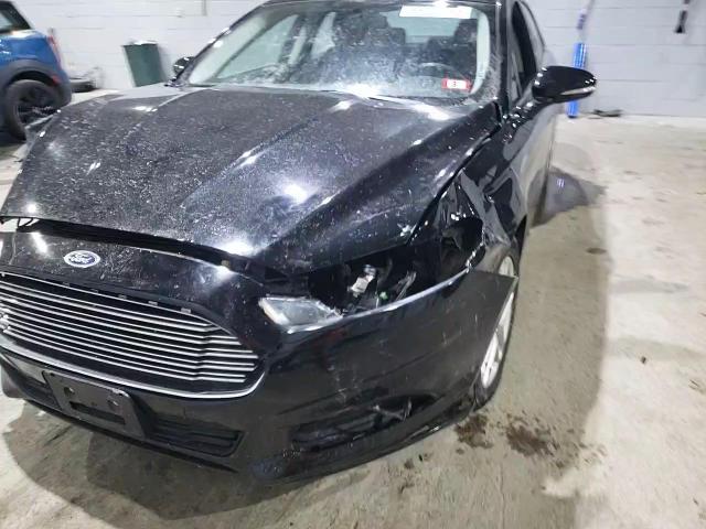 2016 Ford Fusion - Image 13