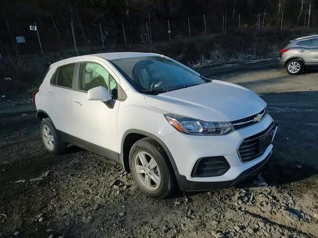 2020 Chevrolet Trax - Image 11