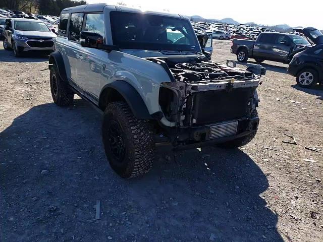 2021 Ford Bronco - Image 11