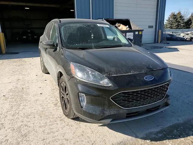 2021 Ford Escape - Image 11