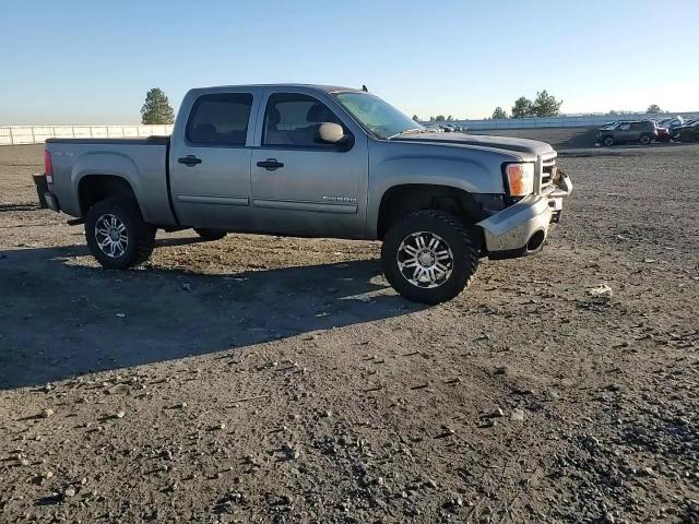 2012 GMC Sierra - Image 10