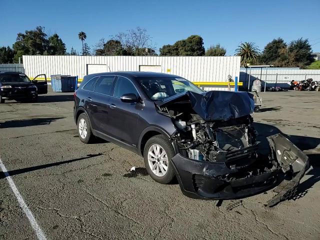 2019 Kia Sorento - Image 12