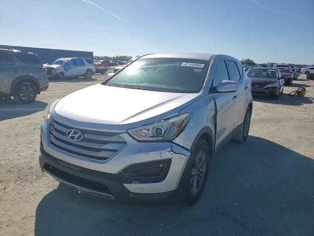 2015 Hyundai Santa Fe - Image 12