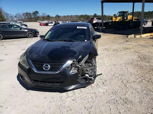 2017 Nissan Altima - Image 10