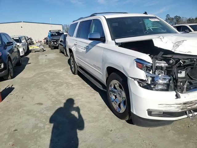 2015 Chevrolet Suburban - Image 11