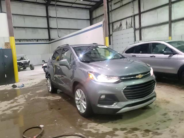 2020 Chevrolet Trax - Image 13