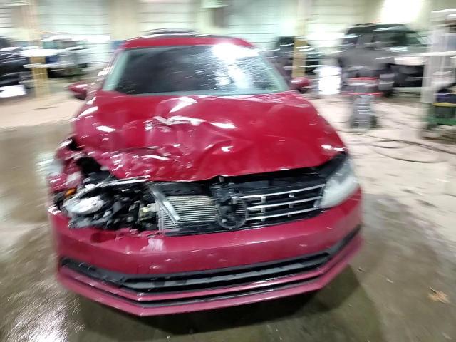 2018 Volkswagen Jetta - Image 13
