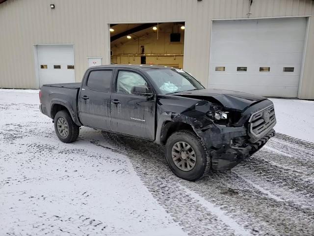 2019 Toyota Tacoma - Image 11