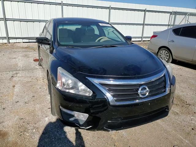 2013 Nissan Altima - Image 10