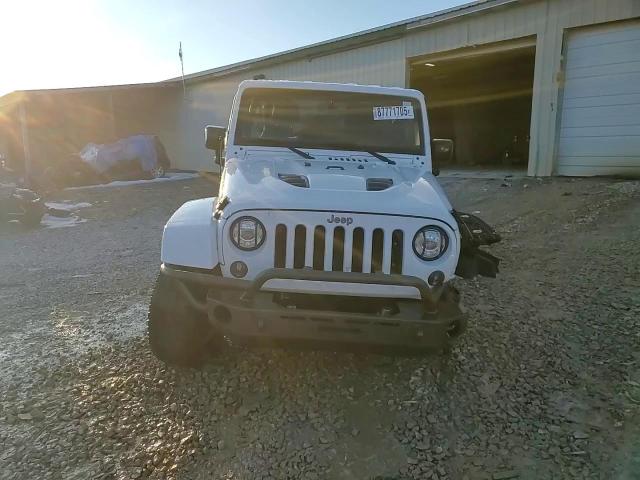2017 Jeep Wrangler - Image 15