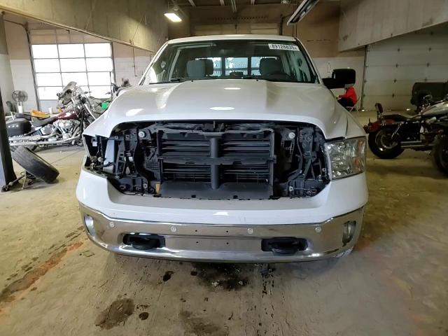 2016 RAM 1500 - Image 11