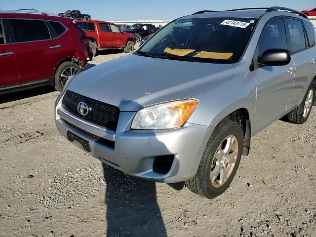 2011 Toyota RAV 4 - Image 11