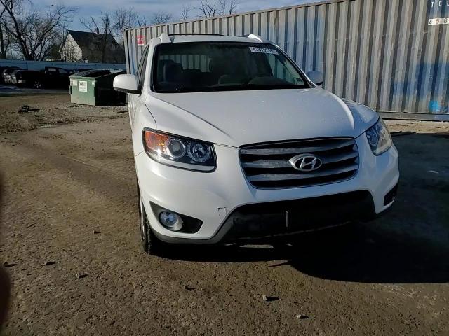 2012 Hyundai Santa Fe - Image 14