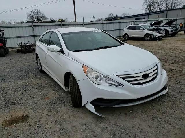 2014 Hyundai Sonata - Image 10