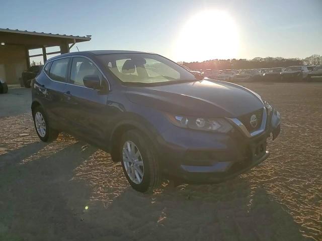 2021 Nissan Rogue - Image 14
