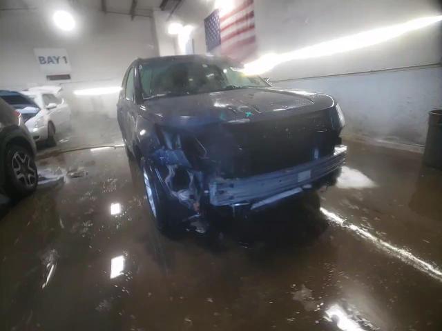 2016 Ford Explorer - Image 13