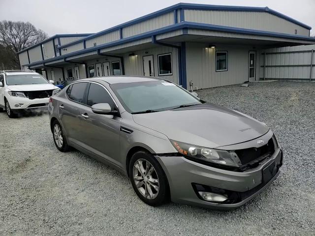 2012 Kia Optima - Image 11