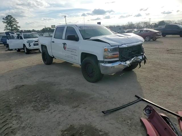 2017 Chevrolet Silverado - Image 10
