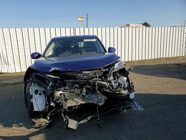 2021 Nissan Rogue - Image 10