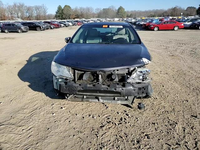 2014 Toyota Camry - Image 11