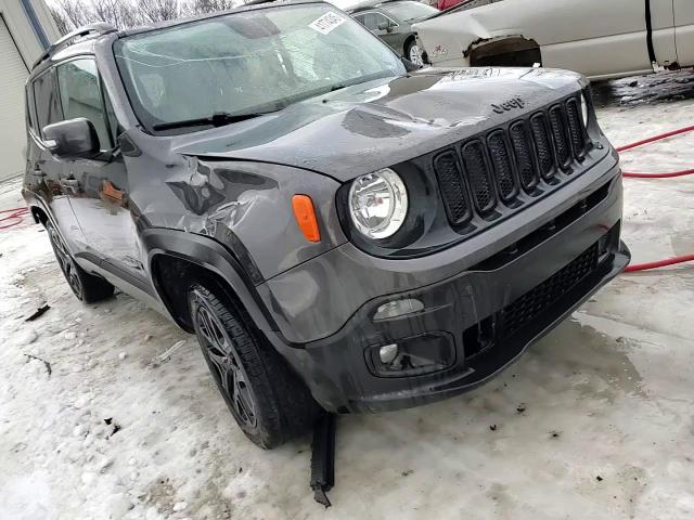 2018 Jeep Renegade - Image 13