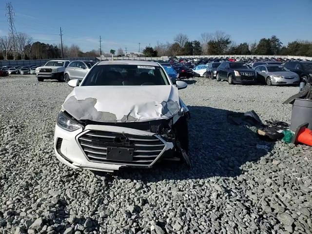 2018 Hyundai Elantra - Image 10