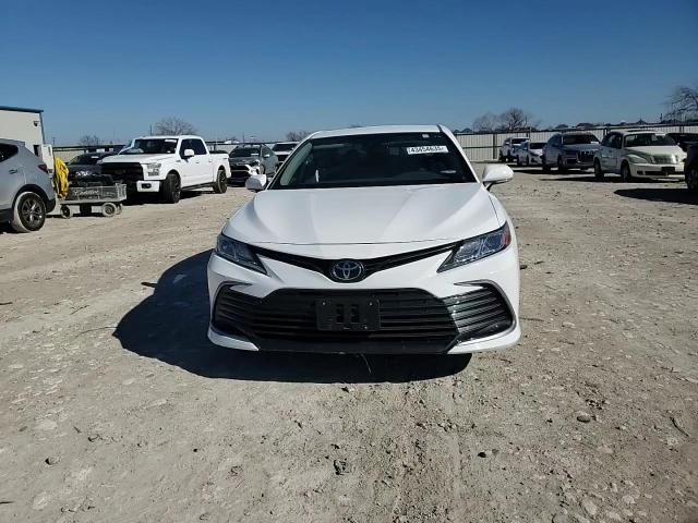 2024 Toyota Camry - Image 10