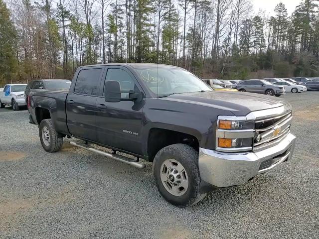 2015 Chevrolet Silverado - Image 11