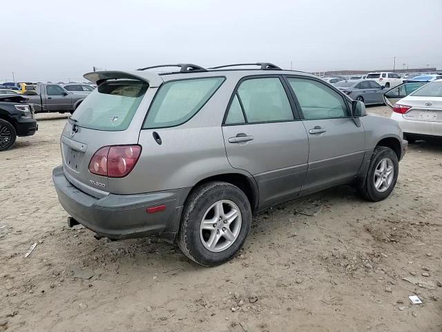 2000 Lexus RX - Image 11